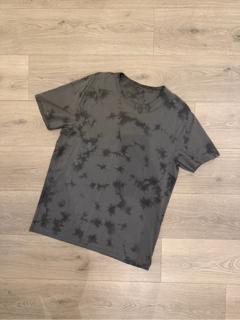Lululemon Men’s Fundamental Tee